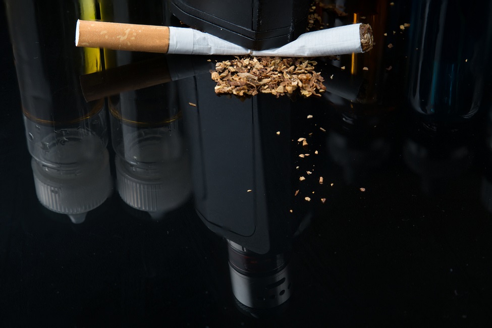 De ce aleg fumătorii să treacă de la țigările clasice la vaping?